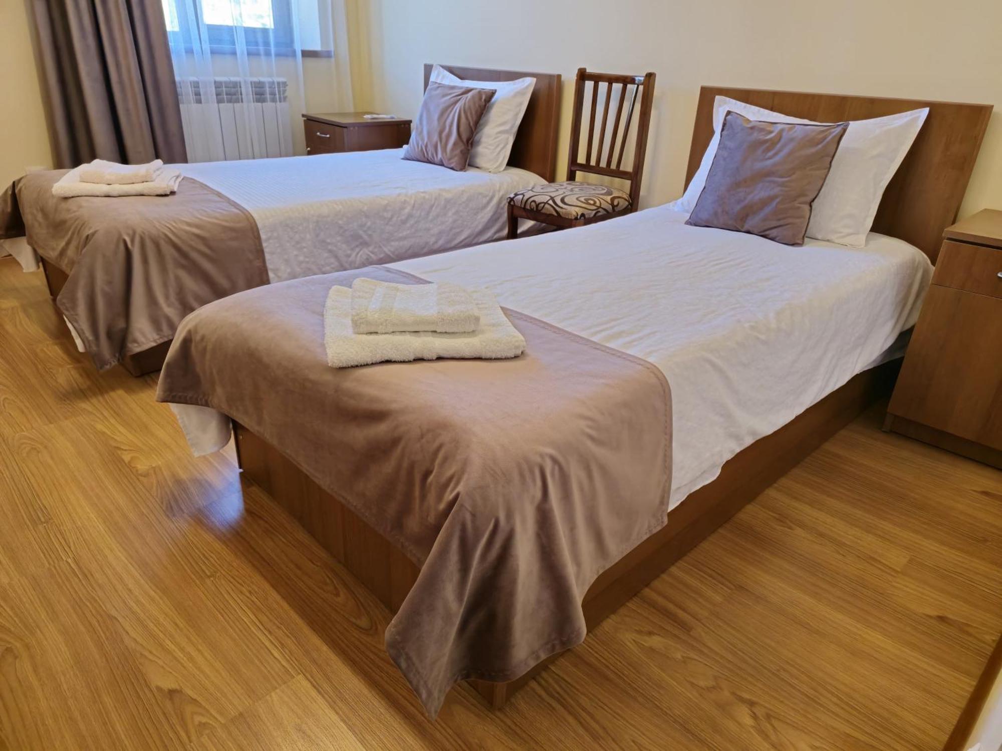 Zartonq Hotel Tat'ev Ngoại thất bức ảnh