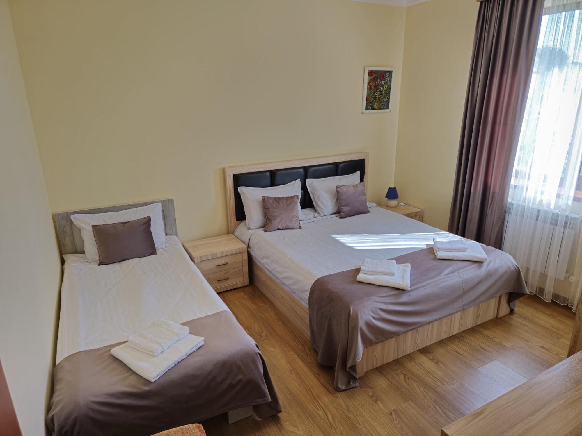 Zartonq Hotel Tat'ev Ngoại thất bức ảnh