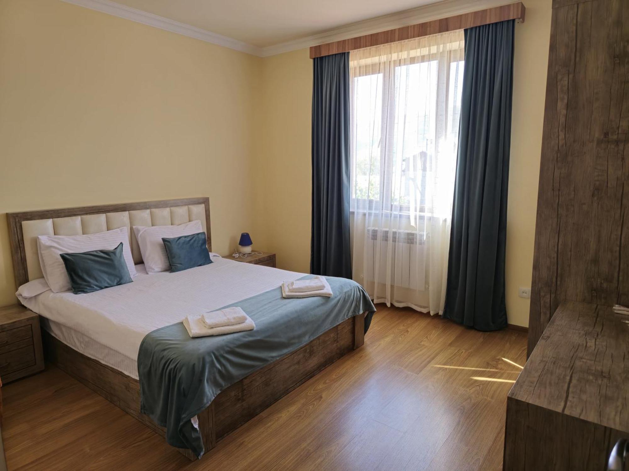 Zartonq Hotel Tat'ev Ngoại thất bức ảnh