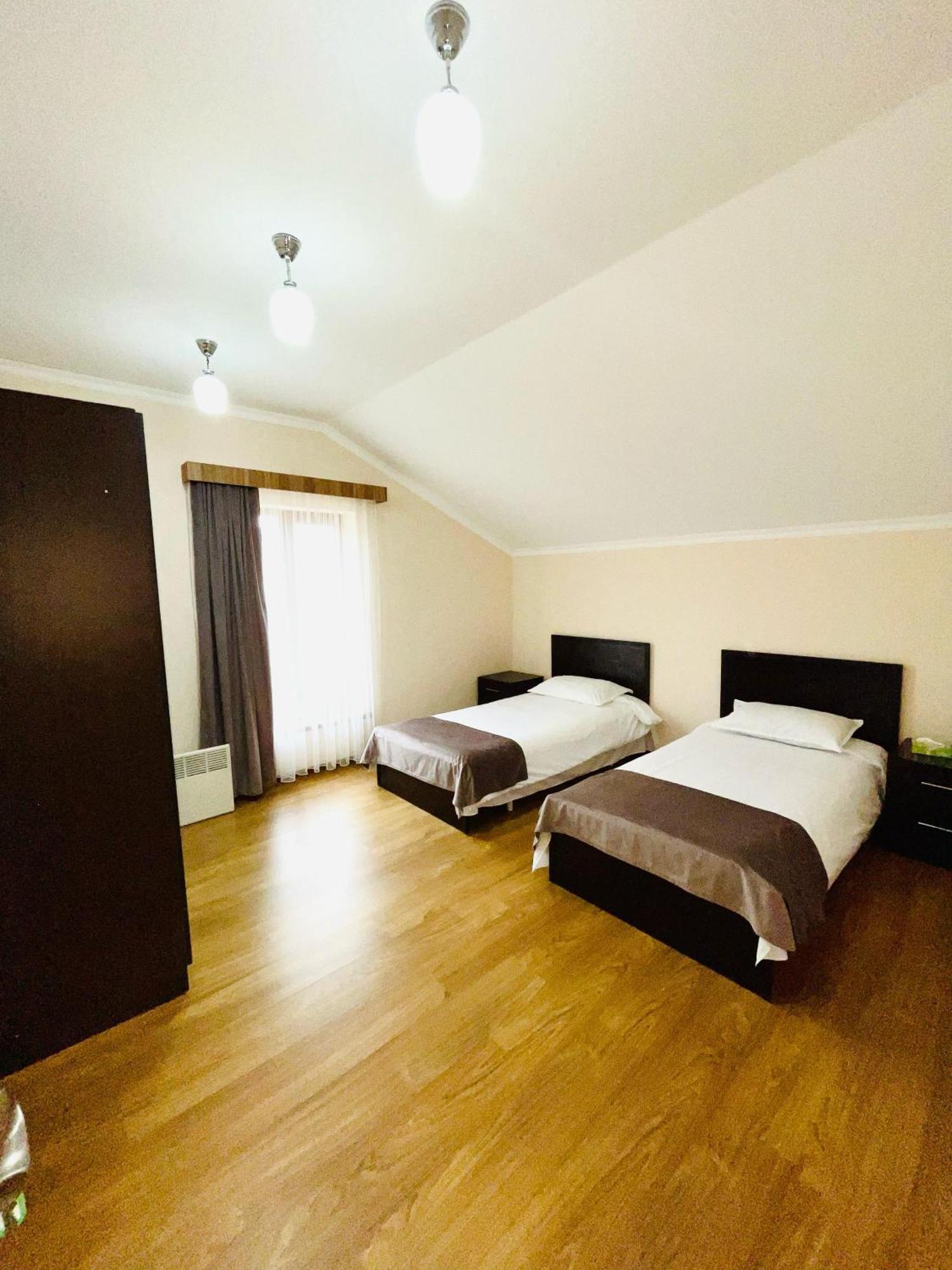 Zartonq Hotel Tat'ev Ngoại thất bức ảnh